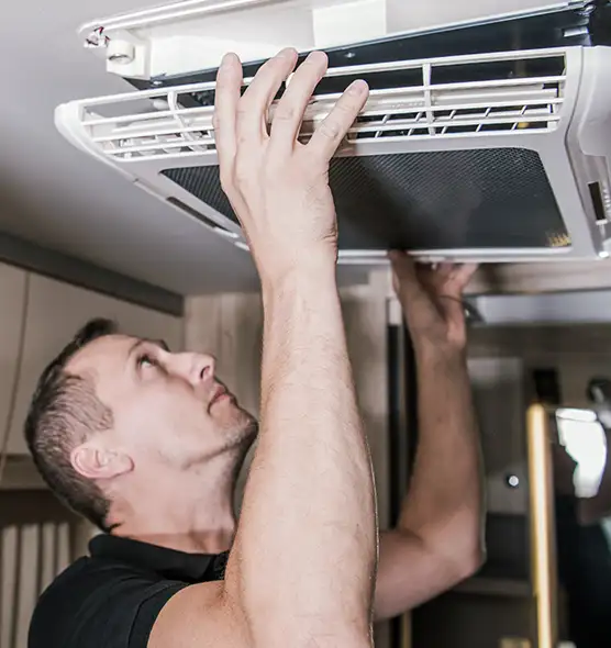 Professional Licensed And Insured Cleaners in Hallandale Beach, FL